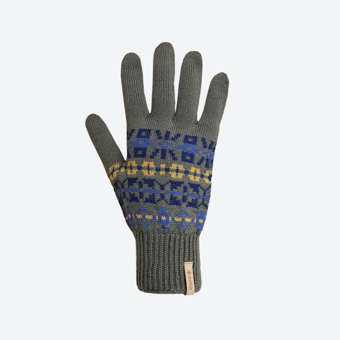 Knitted Merino gloves Kama R114