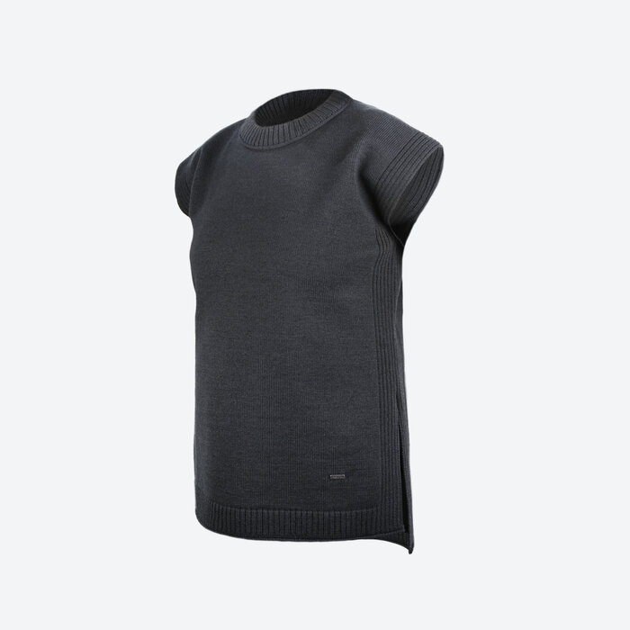 Knitted Merino vest Kama 5201