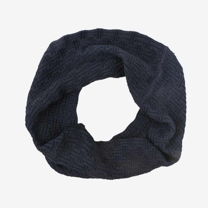 Knitted Merino scarf Kama S39